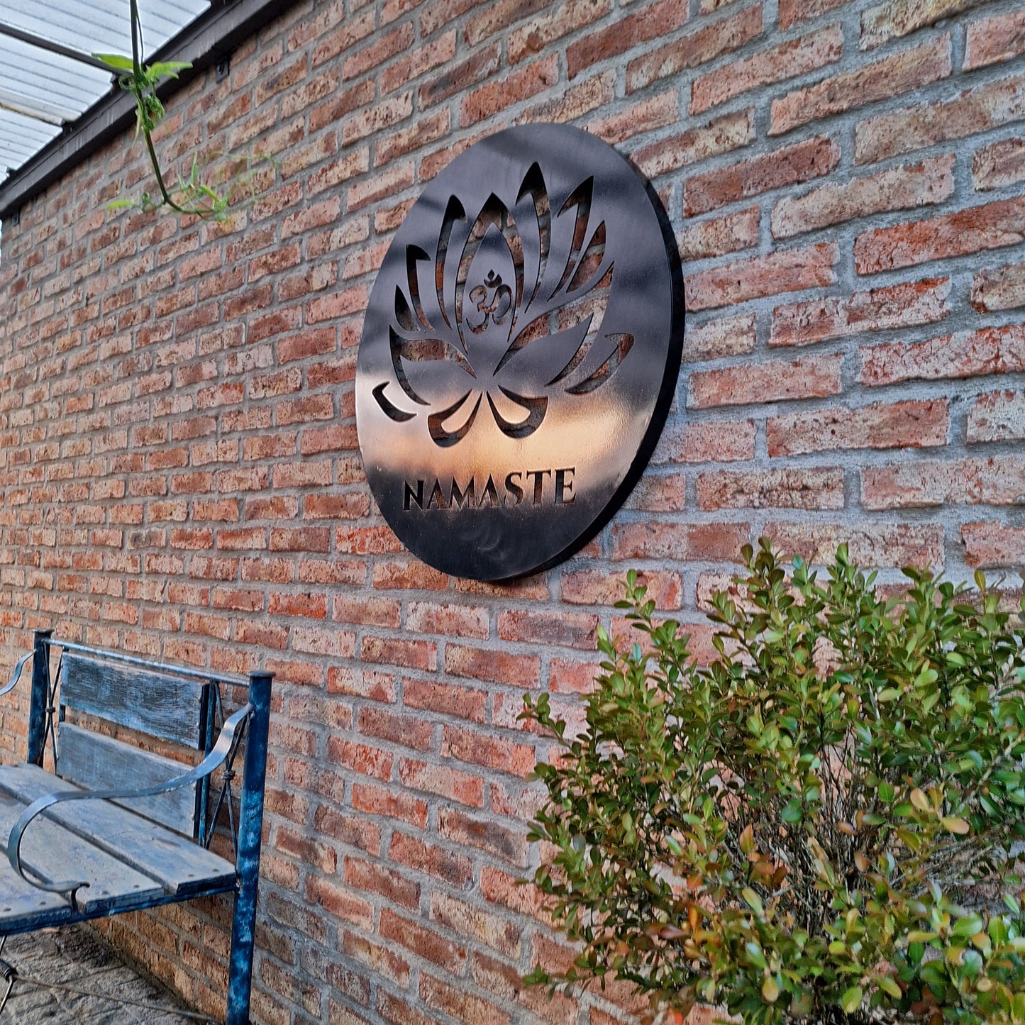 Flor de Loto Namaste en hierro