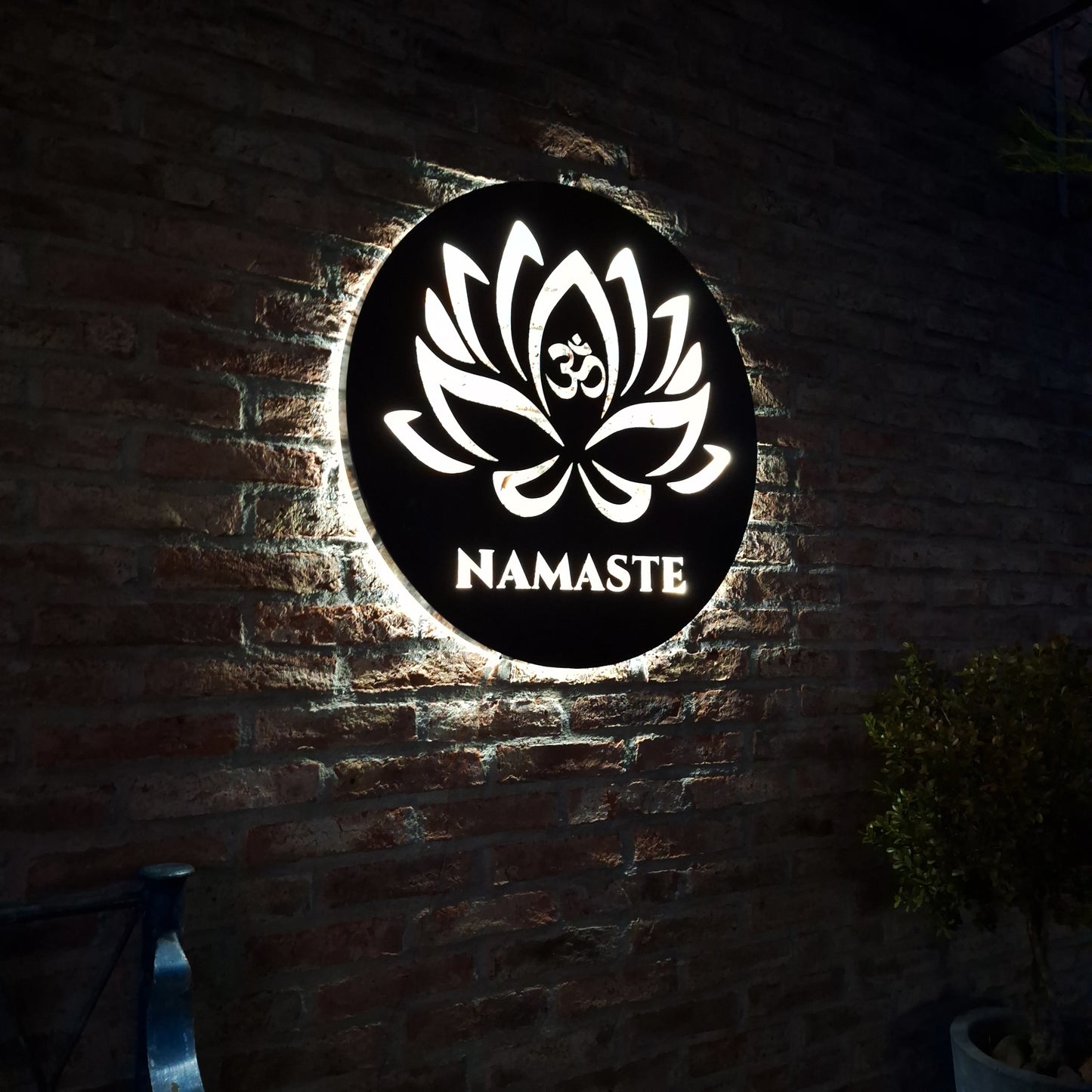 Flor de Loto Namaste en hierro