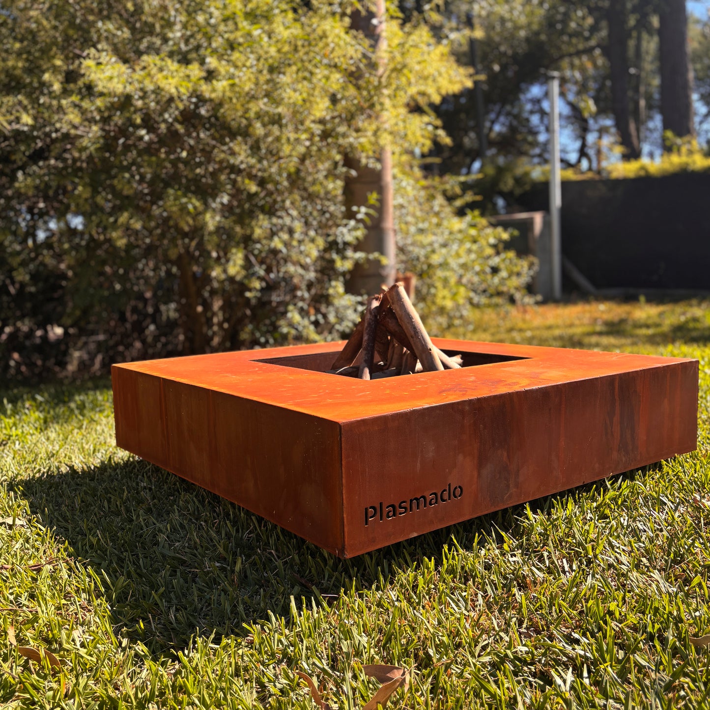 Fogón Cuadrado en Acero Corten