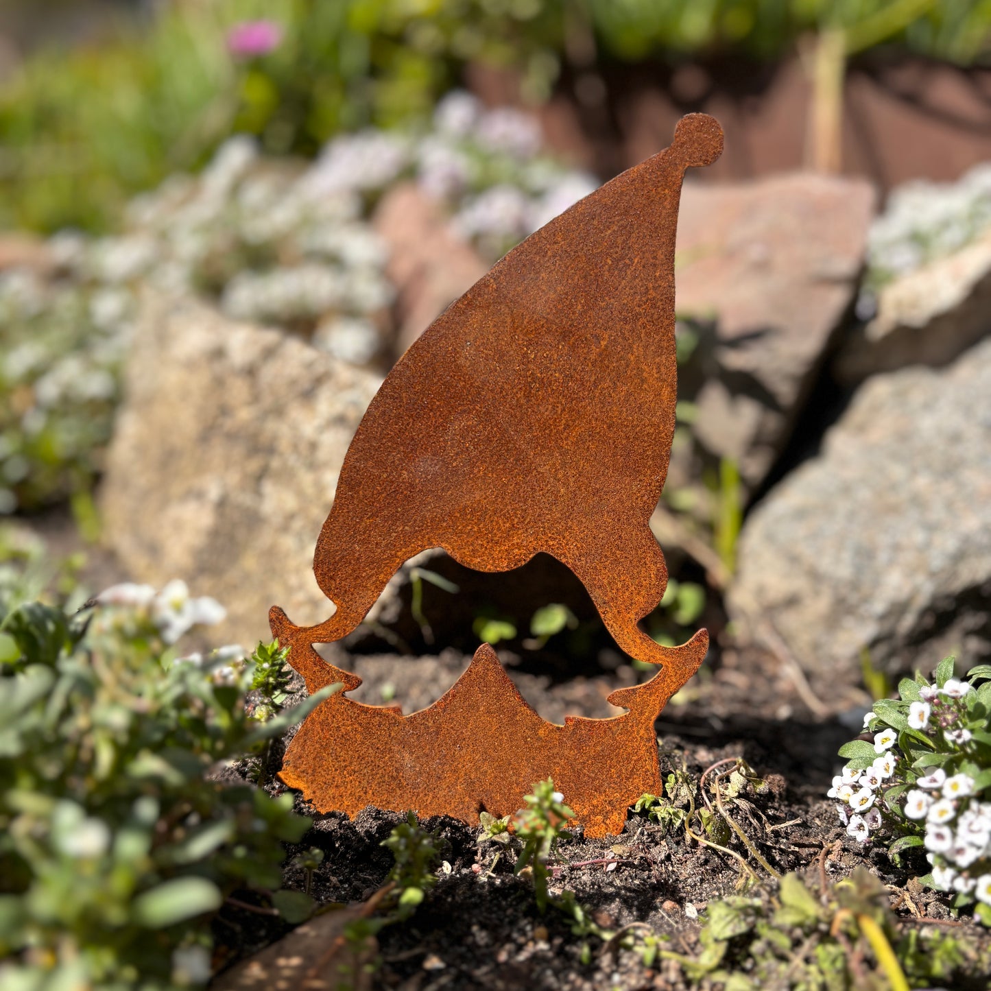 Tutores en acero corten - Modelo GNOMOS