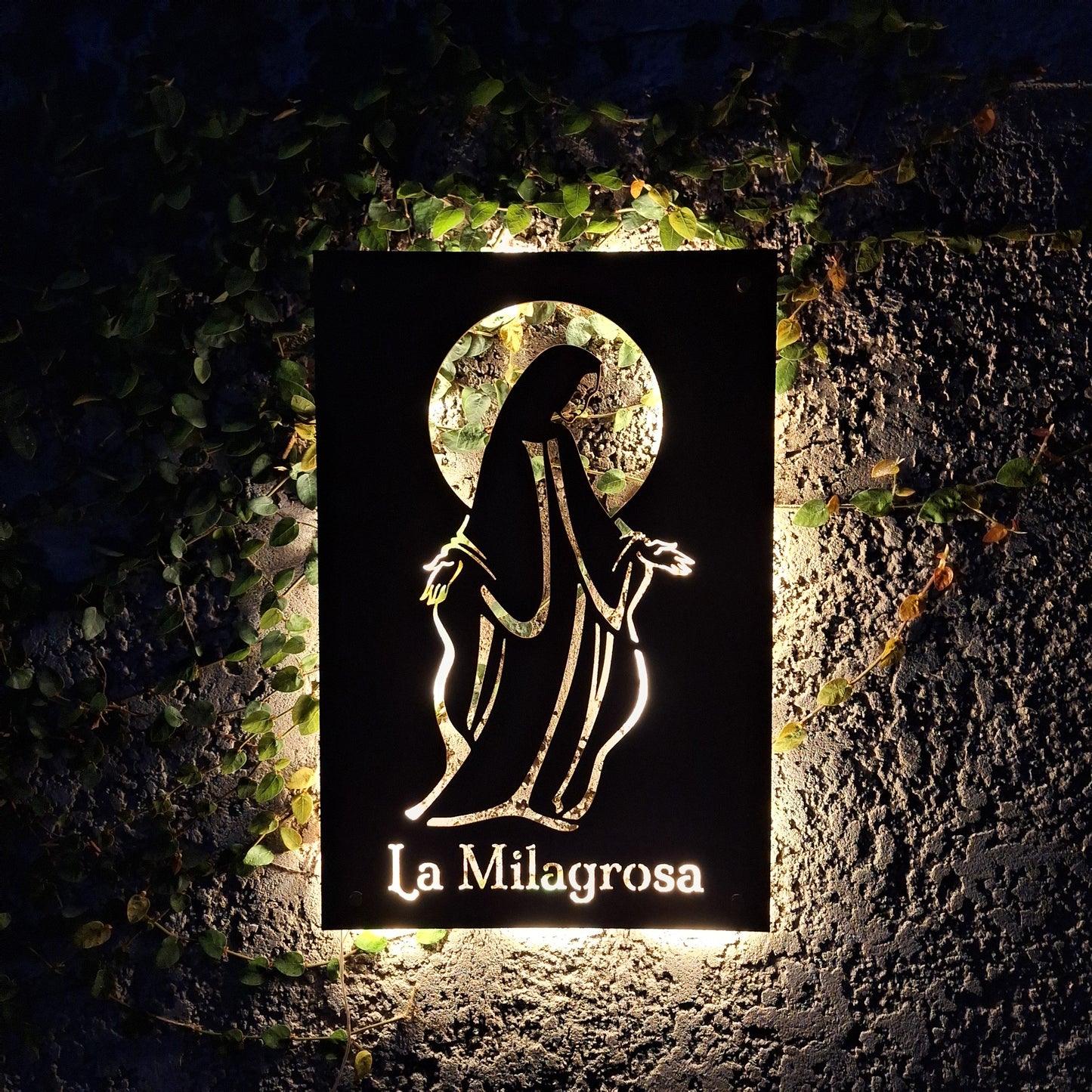 Virgen Milagrosa en acero corten CON LUZ LED