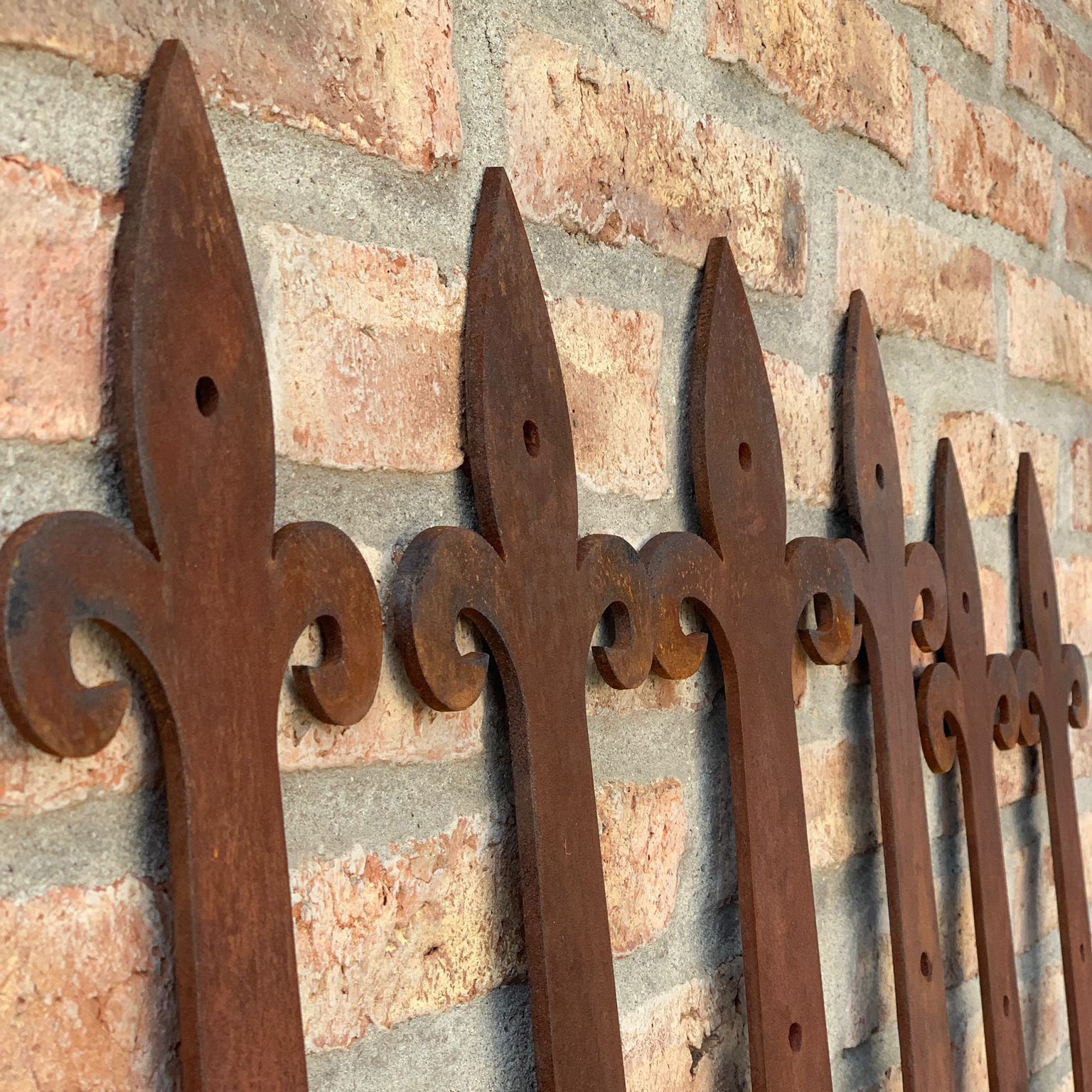 alcayatas en acero corten