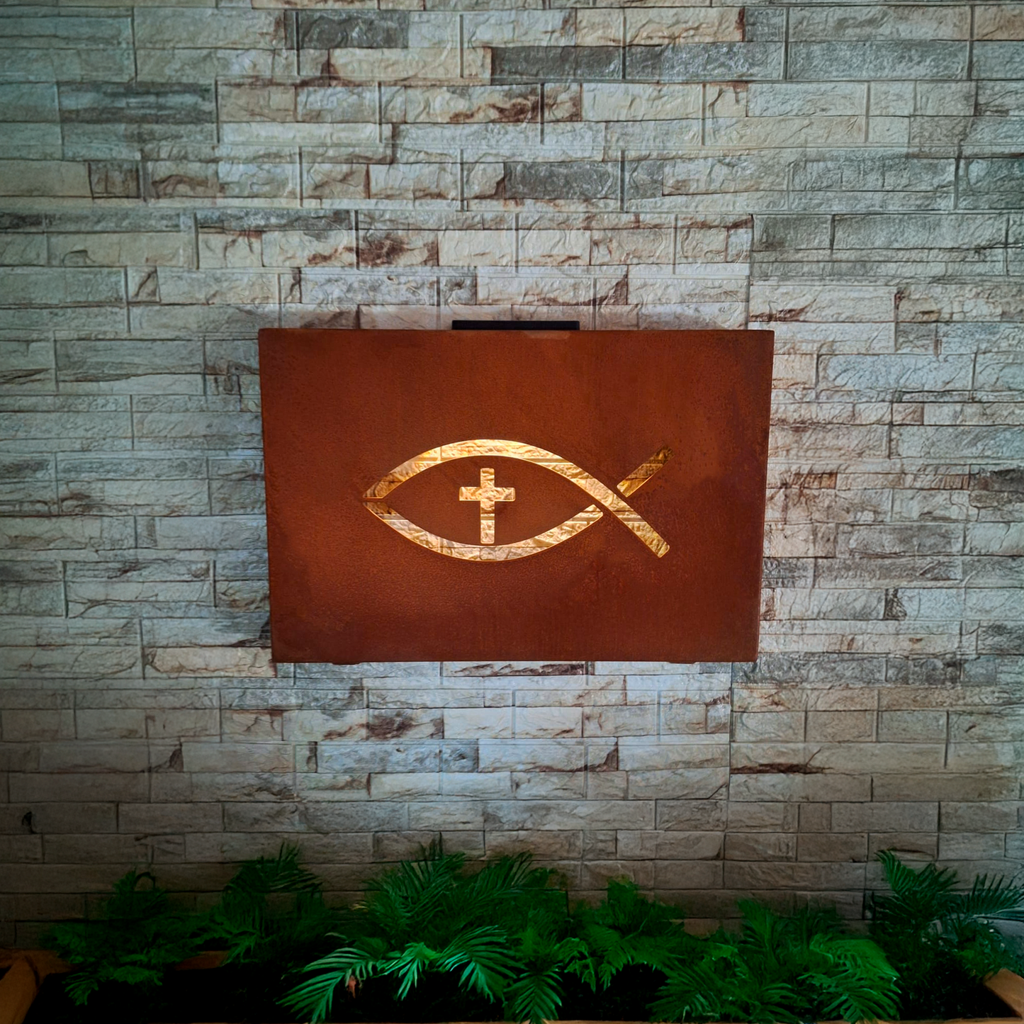 Pez Cristiano Solar en Acero Corten